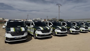 La Guardia Civil incorpora 70 Renault Trucks Trafic Red Edition
