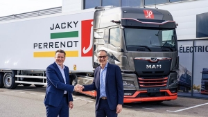 El Grupo Jacky Perrenot recibe el primer MAN eTGX de su flota eléctrica en Francia